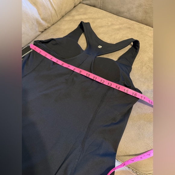 HIND Women’s Sport Athletic dress with short, pockets, Large - Picture 7 of 11